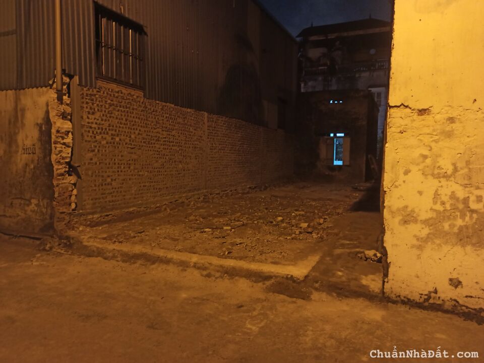 Bán Đất Xuân Phương- Ngã Tư Canh 51M Mặt tiền rộng- gần đường lớn giá 2.45 tỷ