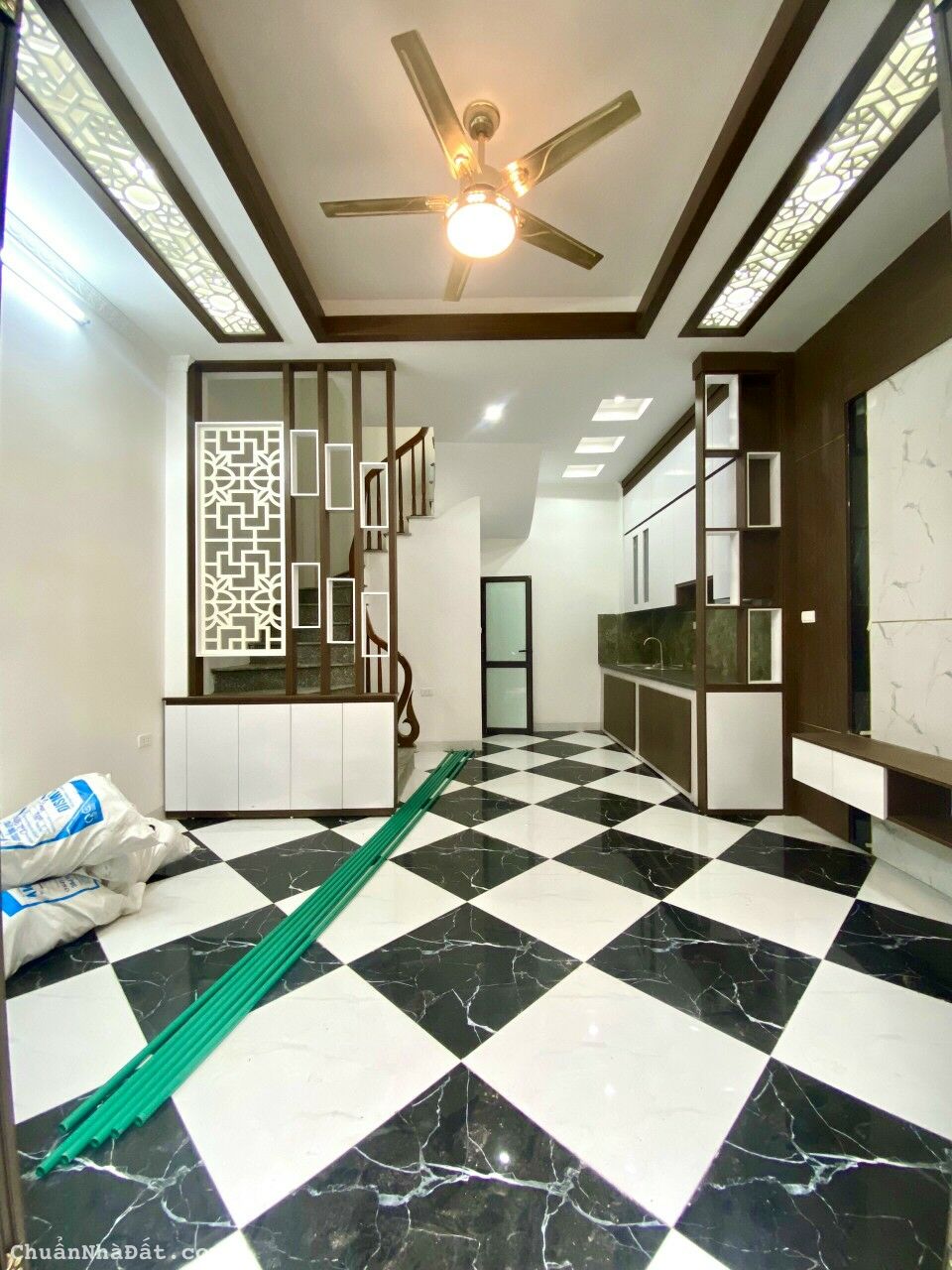 Nhà riêng 5 tầng nằm ở vị trí đắc địa tại xã Tân Hội, Đan Phượng, Hà Nội với diện tích 34m2