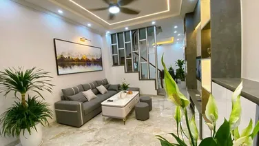 Nhà đẹp Tây Lập, Trạm Trôi 40M 4 Tầng, 4 ngủ, 2 mặt thoáng, ô tô đỗ gần giá 4.4 tỷ