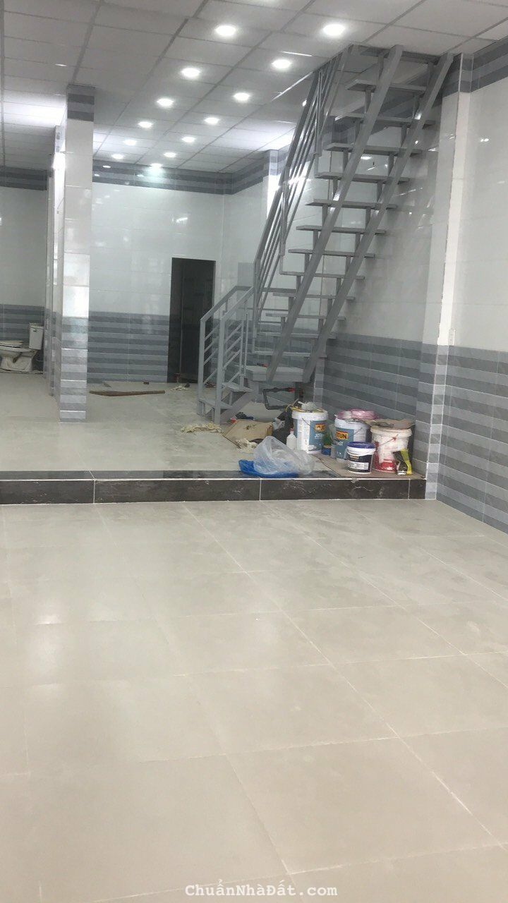 Cho Thuê nhà Mặt Tiền Phan Văn Trị, P.12, Q.Bình Thạnh, DT: 5,3x21m, DTSD: 110 m2. 50tr/tháng