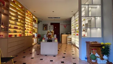 Cho thuê shop Hưng Vượng 2 đường Lê Văn Thiêm 150m2, giá 35 triệu