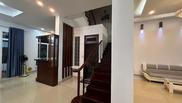 Villa Mỹ Thái, Phú Mỹ Hưng, Q. 7, 4PN, Full nội thất, nhà đẹp cho thuê 33 triệu/tháng