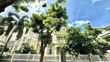 Cho thuê biệt thự đơn lập Mỹ Văn, 17.5×18m, 4PN, hồ bơi nhỏ, giá chỉ 65 triệu/th.