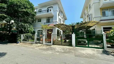 Cho thuê biệt thự Mỹ Giang DT 12x18m, 1 trệt 2 lầu sân thượng, giá chỉ từ 55 tr/th,