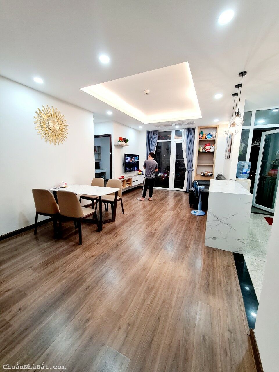 Bán CHCC 3 ngủ, A10 Nam Trung Yên, DT 90m, Lô góc, Full nội thất, nhỉnh 4 tỷ