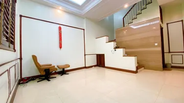 Hàng hiếm, Lô góc, đường rộng như phố, vỉa hè PL Trung Kính, KD cực đỉnh, DT 65m, MT 6.8m, 15.2 tỷ