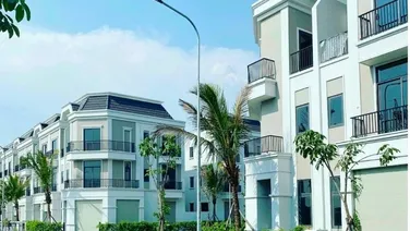 Nhà phố liền kề 1 trệt 2 lầu