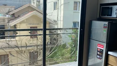 Cho thuê căn hộ cực Vip Phố Linh Lang. Rộng rãi View mặt tiền cực thoáng. Chỉ 13 tr