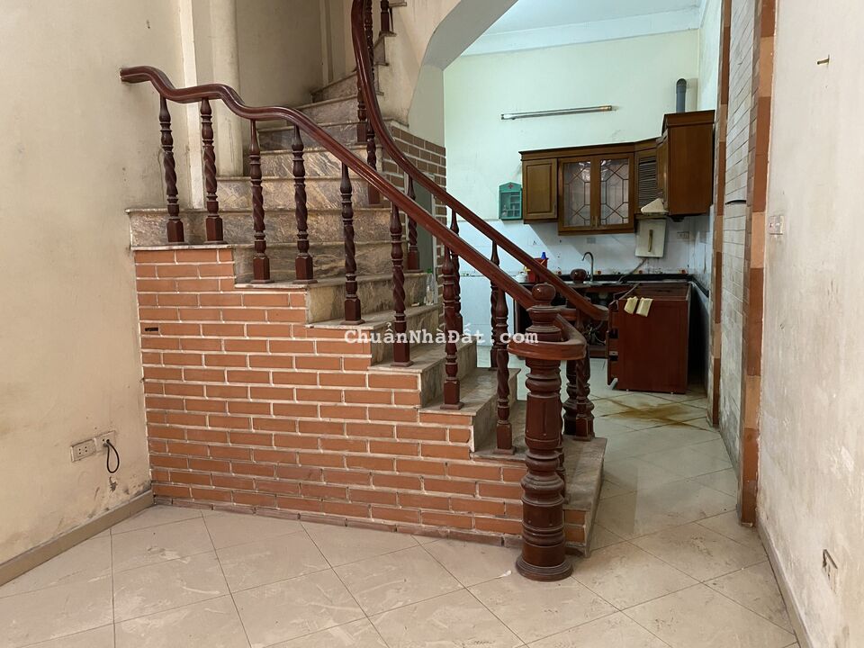 🏅Cho thuê nhà nguyên căn Phố Kim Mã, Ba Đình. Vừa ở vừa kinh doanh online. Chỉ 10tr🏅