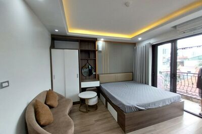 Cho thuê Căn Apartment tại ngõ 29 Võng Thị, Bưởi, Tây Hồ. Căn hộ View hồ. Chỉ 6.5tr 