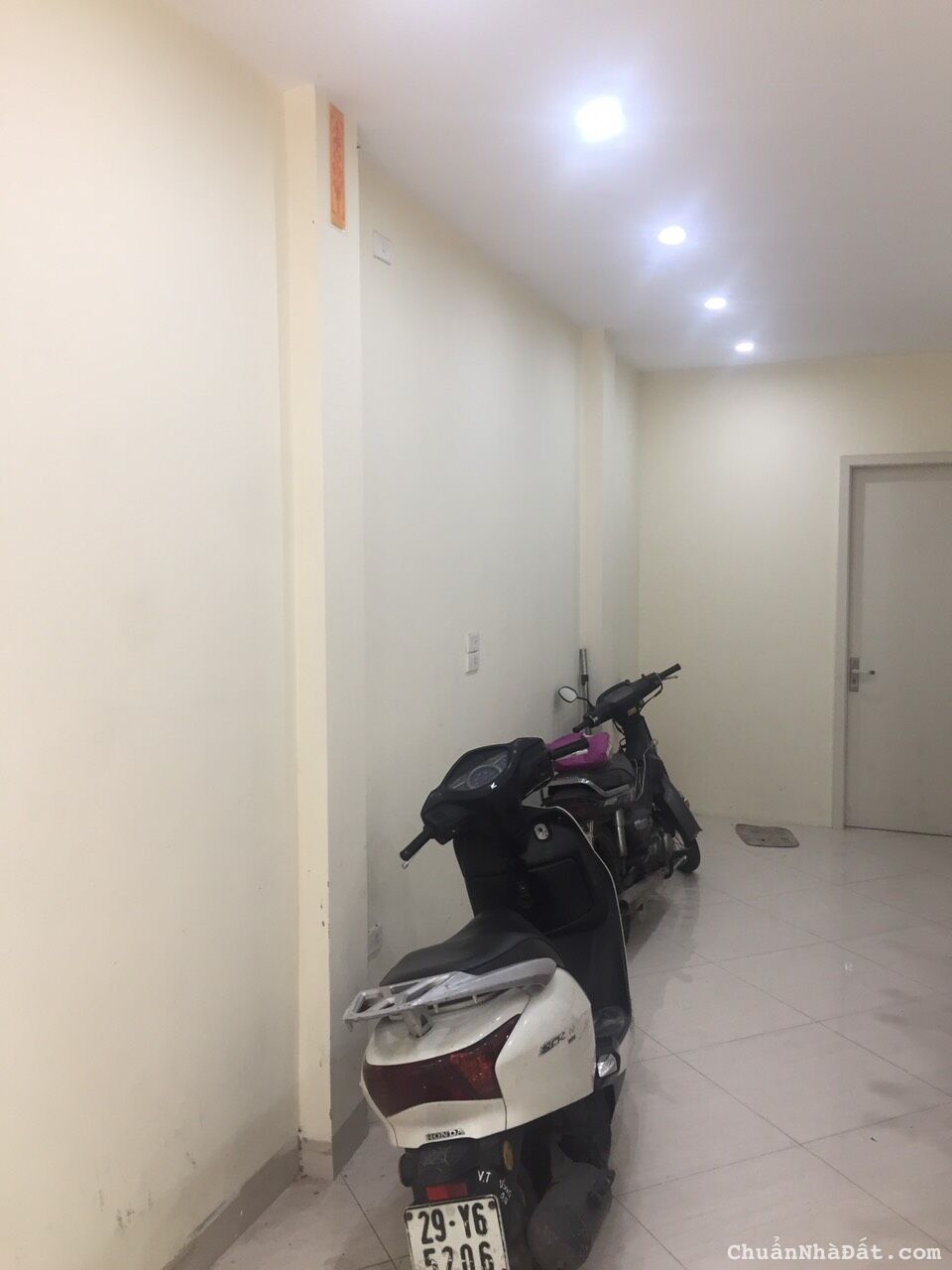 Cho thuê MBKD mặt ngõ 135 Phố Đội Cấn, Ba Đình. Kinh doanh cực đỉnh. Chỉ 8tr