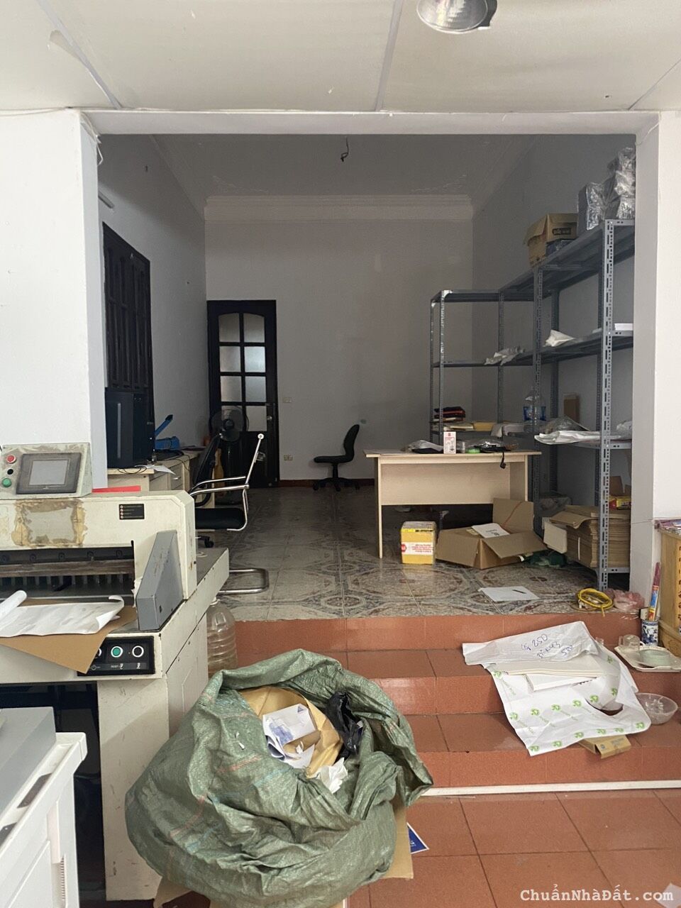 Cho thuê mặt bằng kinh doanh Phố Đốc Ngữ, Ba Đình. Dt 50m2 kinh doanh cực đỉnh. Chỉ 12tr