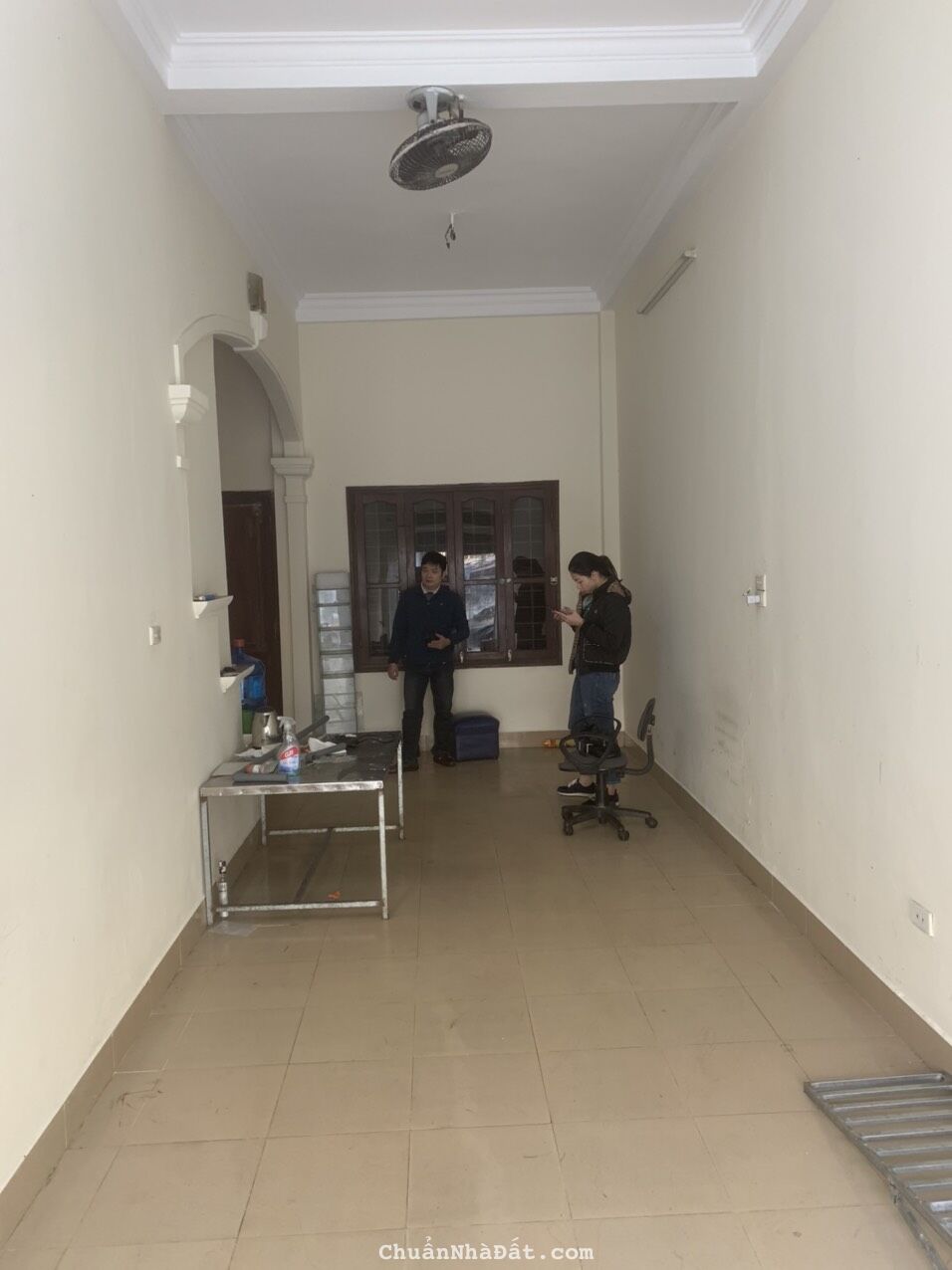 Cho thuê nhà mặt đường vừa kinh doanh vừa ở Phố Thụy Khuê, Tây Hồ. DT40m2x4t. Chỉ 18tr