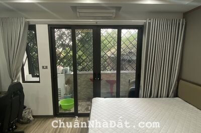 Cho thuê Căn hộ Apartment Full đồ cực xịn sò, View hồ tại Ngõ 193 Trích Sài. Chỉ 5.5tr