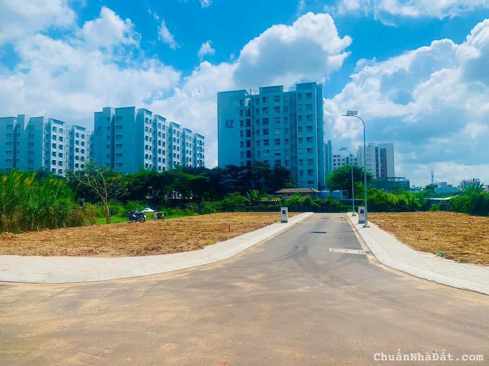 Chính chủ bán gấp đường Đào Trí, P Phú Thuận, Quận 7 sổ riêng giá 2,7Tỷ xây tự do, LH *793978016