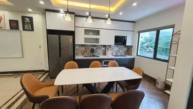 Cho thuê nhà 3 tầng full nội thất Sịn xò trong kđt Vsip