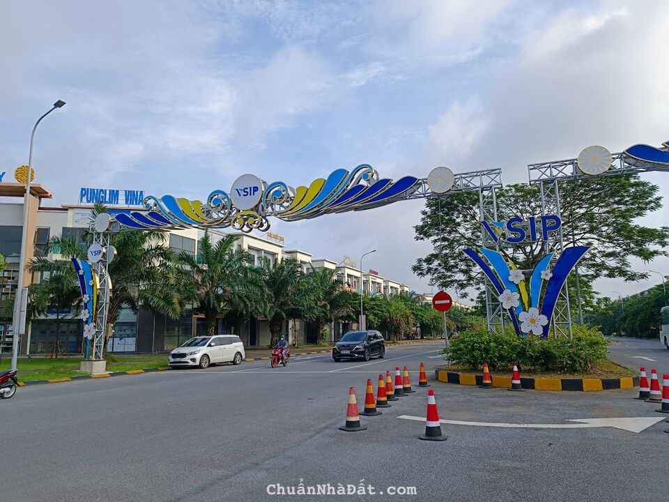 Cho thuê nhà 3 tầng full đồ kđt Vsip Bắc Ninh