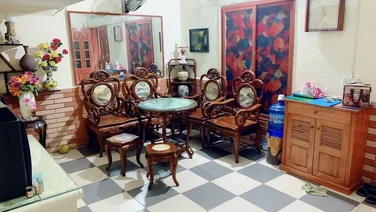 Phố nhỏ ngõ nhỏ nhà tôi ở đó – Nhà xinh tiện nghi đầy đủ - Giá nhỏ 3.