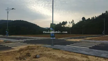 TÔI CC sắp đi nước ngoài cần Bán NHANH lô đất -Giá chỉ 8,Xtr/m2 sát QL1A và Biển Quảng Bình