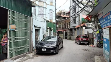 Bán đất phố Nguyễn Chính - Tân Mai ô tô đỗ cửa