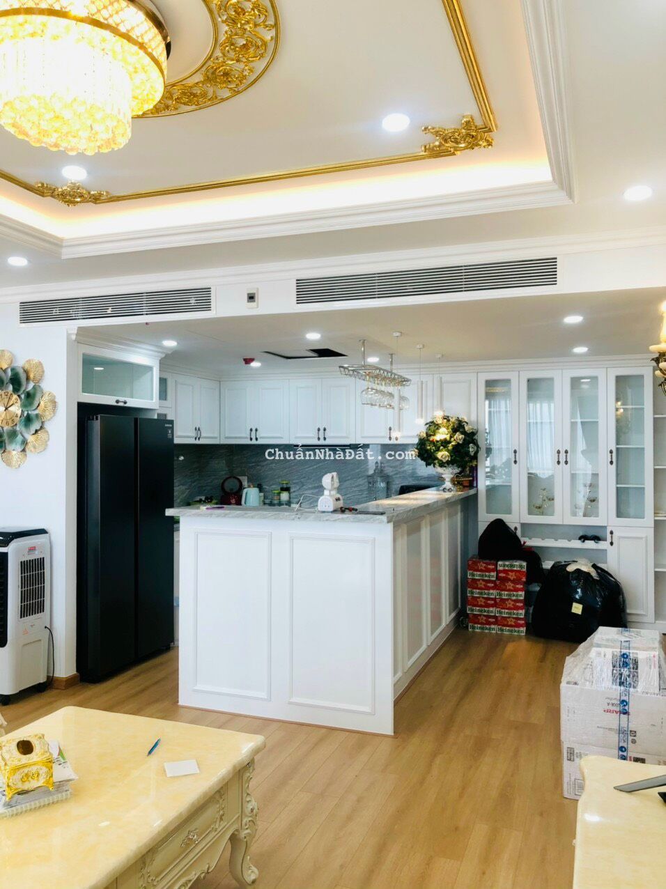 Cần bán SIÊU PHẨM PENHOUSE 400m2, Cao ốc Satra Quận Phú Nhuận....