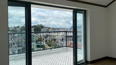 Cần bán căn nhà nguyên căn hẻm xe hơi đường Cổ Loa P2
