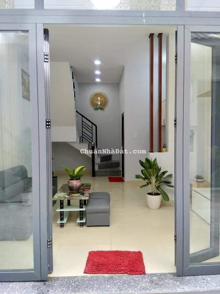 Chuyển công tác tôi bán gấp nhà 1T1L HXH 67m2/1,86Ty Đặng Văn Ngữ, gần BV PN SHR, LH 0938719341 nam