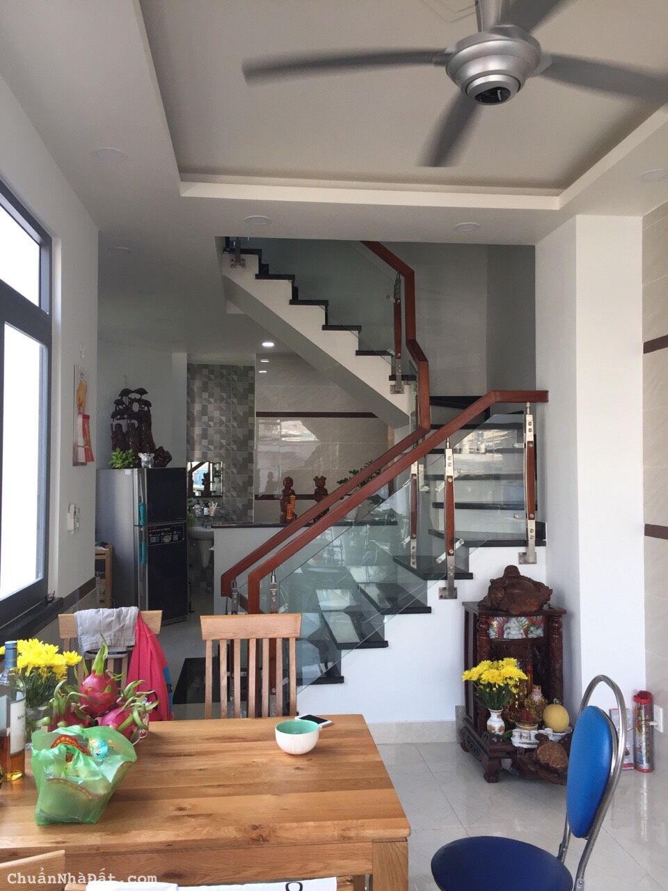 KD thua lỗ bán gấp nhà 1 trệt 1 lầu Chu Văn An BT gần HV cán bộ 61m2/1,65Ty. LH: 0938719341 Nam