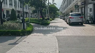 Gia Đình Em Cần Bán Gấp Căn Nhà Phân Lô Vinhomes Gardenia - Mỹ Đình - Hàm Nghi .Khu Chức Năng TP Xa