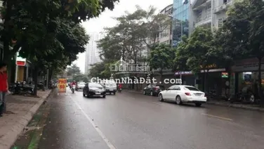 bán gấp căn nhà liền kề biệt thự Khu Víp Nguyễn Chí Thanh Huỳnh Thúc Kháng Láng Hạ Đống Đa dt 90 m2