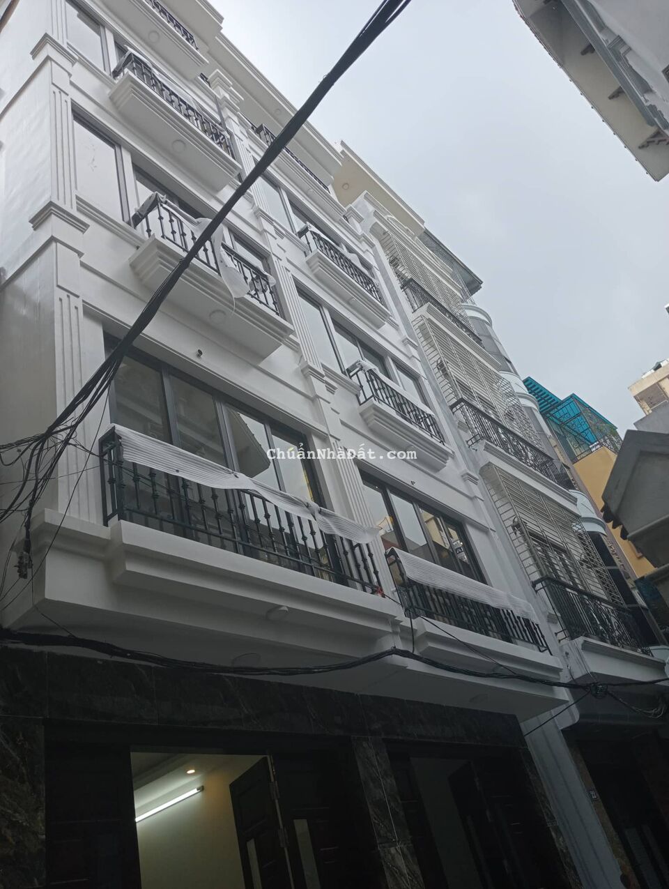 cần bán gấp nhà xây mới tại Đường Vạn Phúc Hà Đông P Đại Mỗ Q Nam Từ Liêm Hà Nội dt 34 m2 giá 4,25 