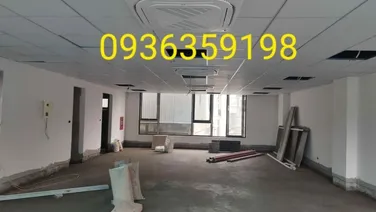 Chính chủ cần cho thuê tòa nhà vp 8,5 tầng thang máy Cầu Giấy DT 1200 m2 giá 160 triệu / thàng