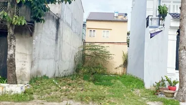 Bán gấp lô đất đường Phạm Thế Hiển. DT 100m2. Giá 2,1 tỷ