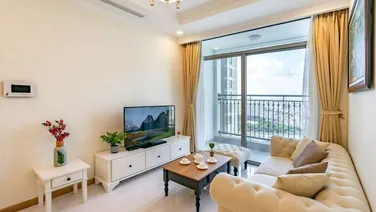Duy nhất căn góc 2 phòng ngủ - 82m2 - Vinhomes Central Park chính chủ cần bán nhanh