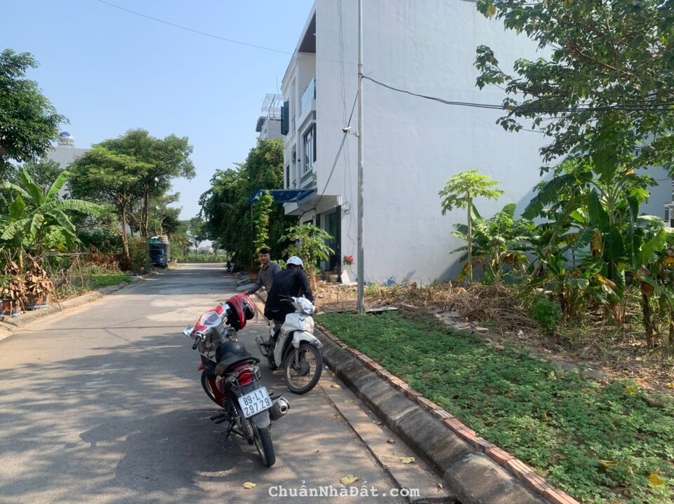 Bán 2 lô liền kề KĐT Sinh Thái: TT Như Quỳnh, Văn Lâm, Hưng Yên: 0988663893 