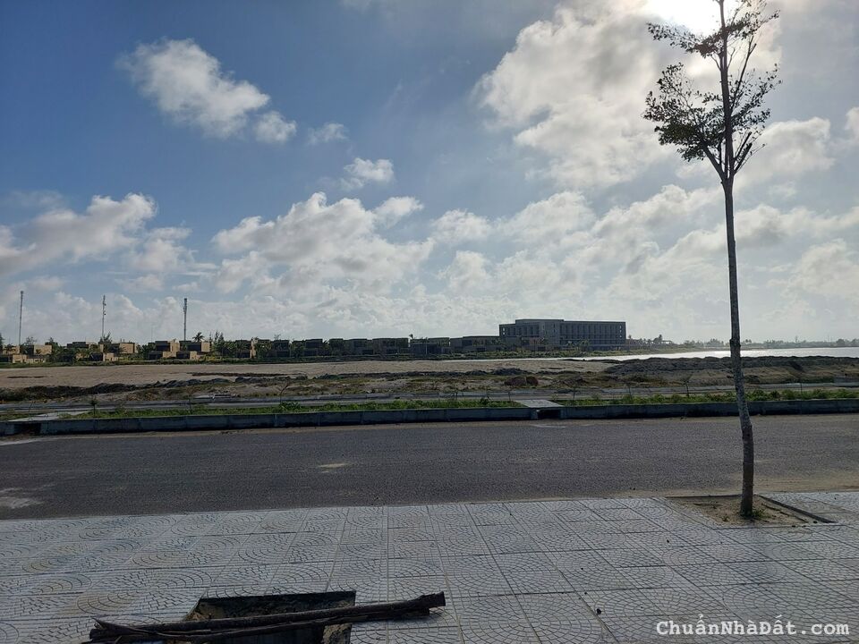 Chỉ với 500 triệu sở hữu dự án X3 Aqua Complex ven sông biển phía nam Đà Nẵng