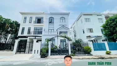 NGỘP Bán biệt thự Mỹ hưng Q.7 khu cảnh đồi 200m 4PN chỉ 52 tỷ LH 0788719719 DANH TRẦN PMH