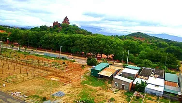 Lô đất mặt tiền đường Bác Ái thuộc dự án Tháp Chàm Xanh