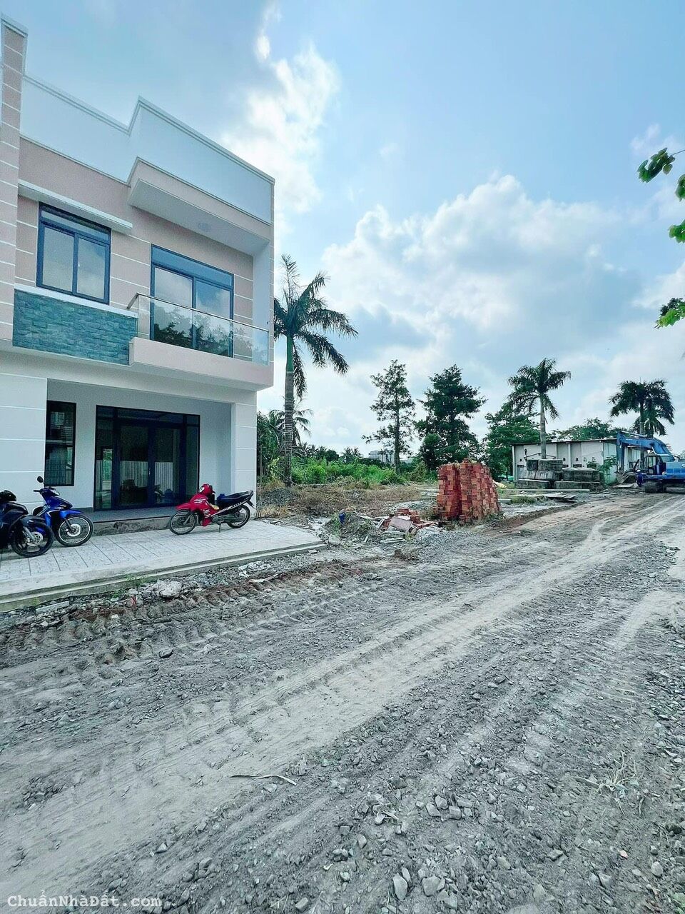 Mùa WC khắc nghiệt cần ra đi lô đất ngay quốc lộ 1A giá chỉ tầm 750tr-1tỷ