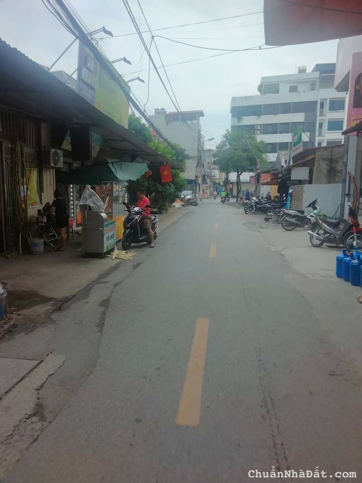 Bán gấp nhà C4 MP Quang Tiến Nam Từ Liêm 60m giá 10 tỷ, vỉa hè, kinh doanh đỉnh