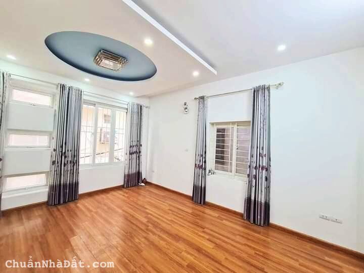 Nhà Cầu Giấy dân xây, ngõ nông, lô góc, ở - văn phòng - cho thuê 50m, 7.5tỷ