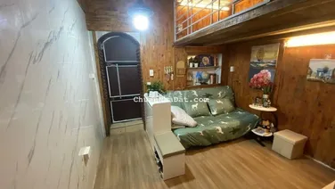Cần bán căn hộ TT phố 8/3, Hai Bà Trưng 25m, nhà đẹp, tặng nội thất giá 900 triệu