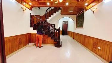 BÁN NHÀ CẦU GIẤY 57M2-LÔ GÓC-OTO-NGÕ THÔNG