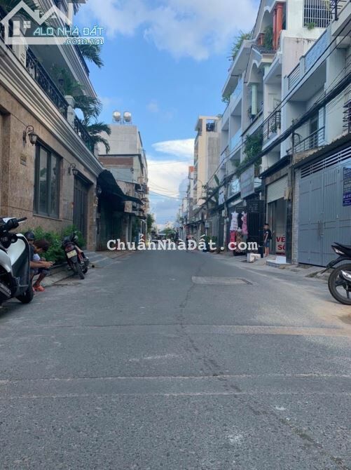 Chủ cần bán gấp nhà 4 tầng x45m2 phố Hồng Mai ô tô đỗ cửa