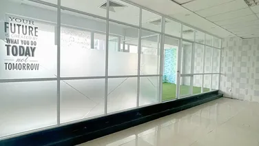 Cho thuê văn phòng sàn 215m2 sàn đẹp trung tâm Q10