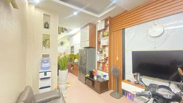 Nhà đẹp 5 tầng, 2 thoáng, ở ngay Yên Hòa Cầu Giấy, full nội thất, 10m ô tô 4.85 tỷ