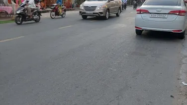 Nhà bán khu buôn bán mặt tiền quốc lộ 62 P2 tp tân an.long an