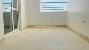 Tôi cần bán căn hộ 3PN+1 DT134m2 đối diện hồ điều hòa, đã có sổ, giá hơn 3 tỷ