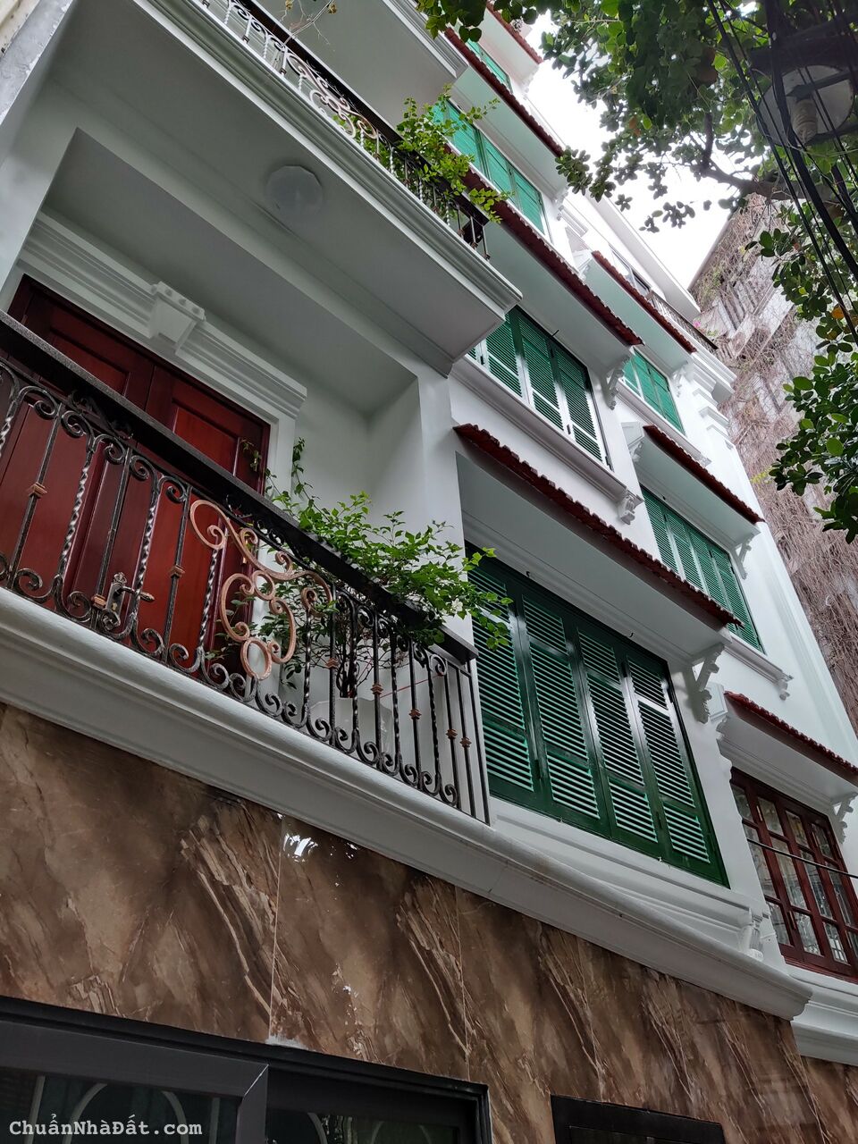 Bán nhà phân lô ngõ 165 phố Chùa Bộc phường Trung Liệt, Đống Đa dt 45 m2 x 4 t giá 10 tỷ