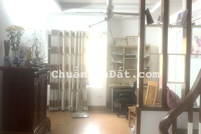 Bán nhà  ngõ 514 Phố Trần Cung,Cổ Nhuế 1,Bắc Từ Niêm 40M2 X 5 T phun nội thất 6,6 tỷ